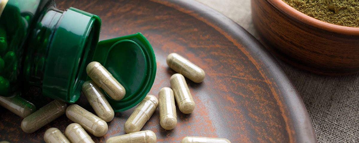 Green tea extract pills