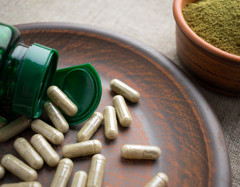 Green tea extract pills